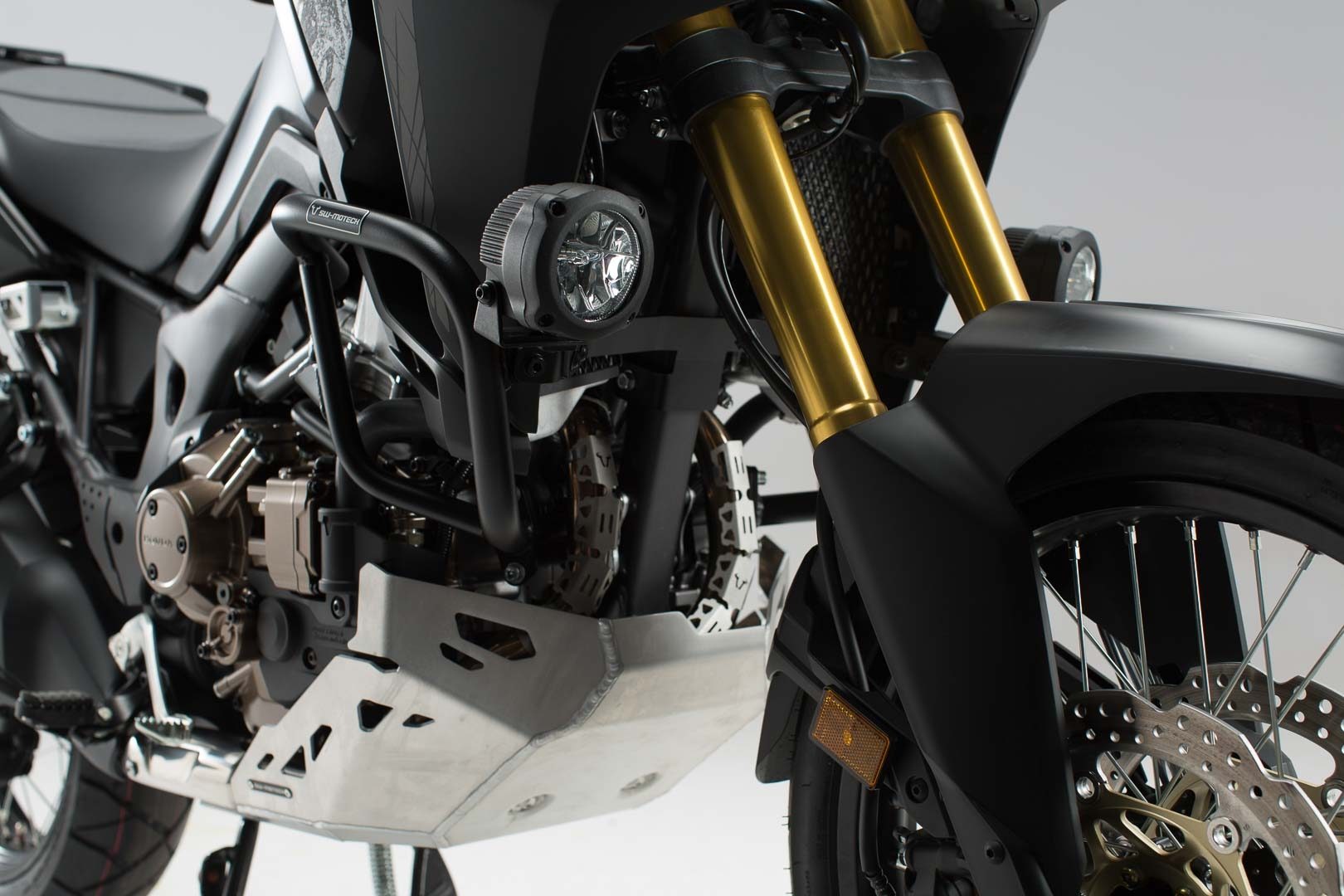 Дуги безопасности SW-MOTECH сталь чёрные для Honda CRF1000L Afriсa Twin