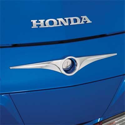 Хромированная накладка на замок заднего кофра (1 шт.) для Honda GL1800 Gold Wing 52-794