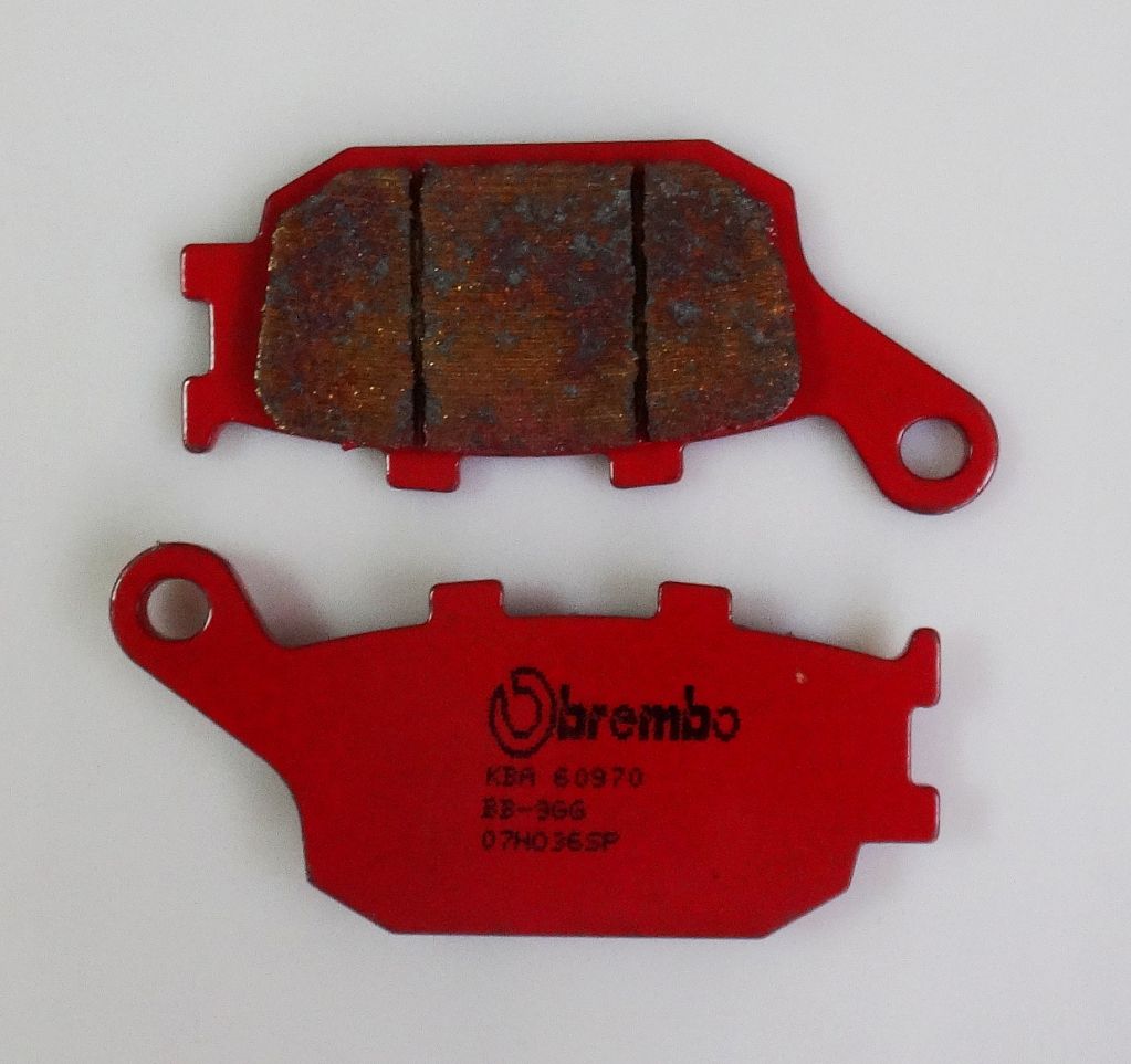 Тормозные задние колодки Brembo для мотоциклов Honda