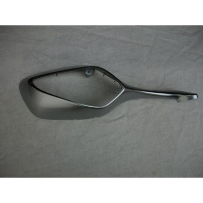 Накладка правого зеркала для мотоцикла Honda VFR1200F 88113-MGE-003ZA