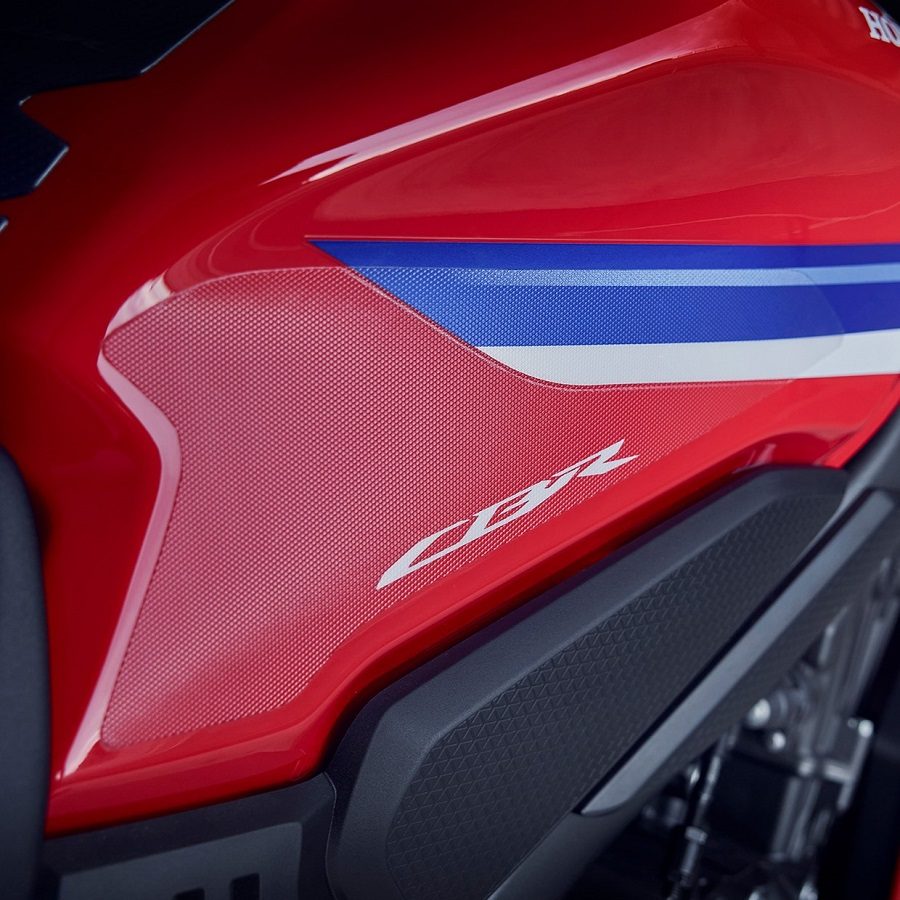 Оригинальная защитная наклейка на бак для Honda CBR650R (2023 - н.в.)